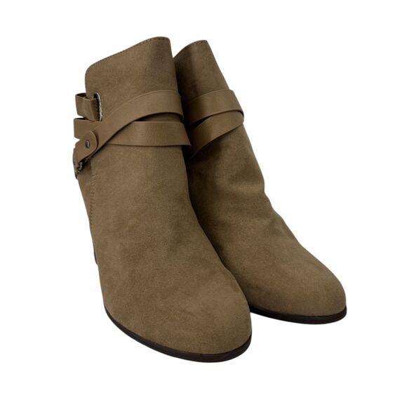 Women's boots Massini Taupe Size 7.5 medium NEW strap booties - Picture 3 of 7